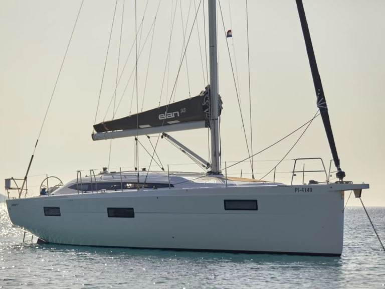 Louer Voilier avec ou sans skipper Elan à Pirovac