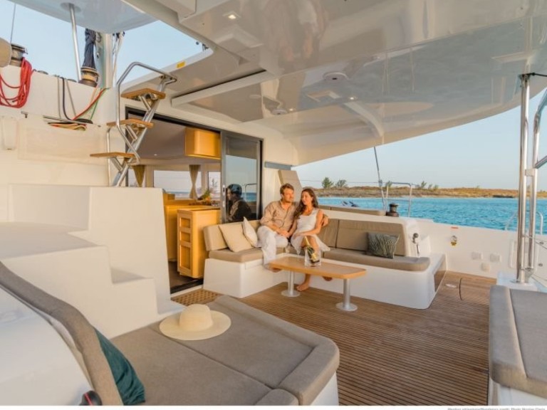 Location Catamaran Lagoon avec permis