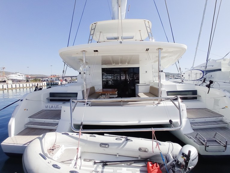 Location Catamaran Lagoon avec permis