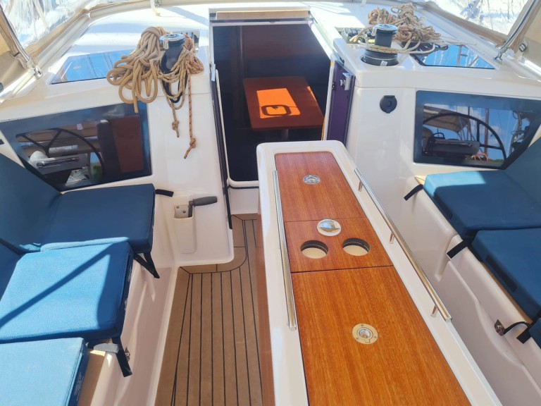 Location Voilier à Pula - Dufour Dufour 390