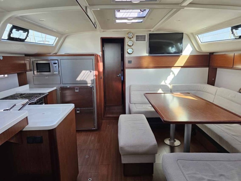 Location bateau Punat pas cher Cruiser 51 Style