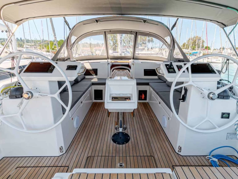 Location bateau Lefkáda pas cher Bavaria C45