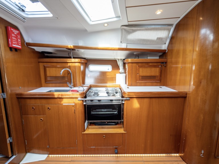 Location Voilier à Kavála - Bénéteau Oceanis 393 Clipper