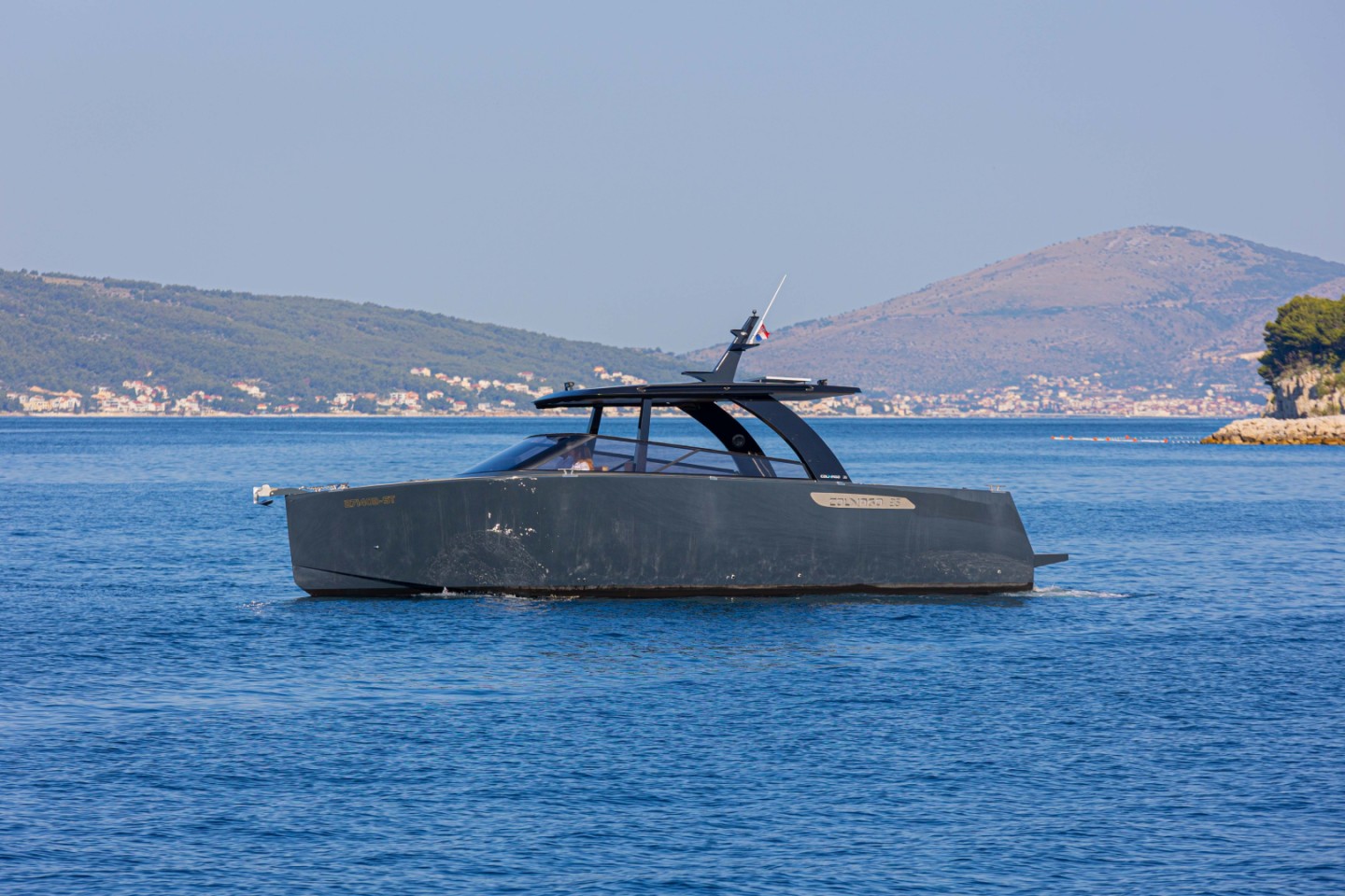 Colnago 35 eco solar motorboat charter in Split, Croatia