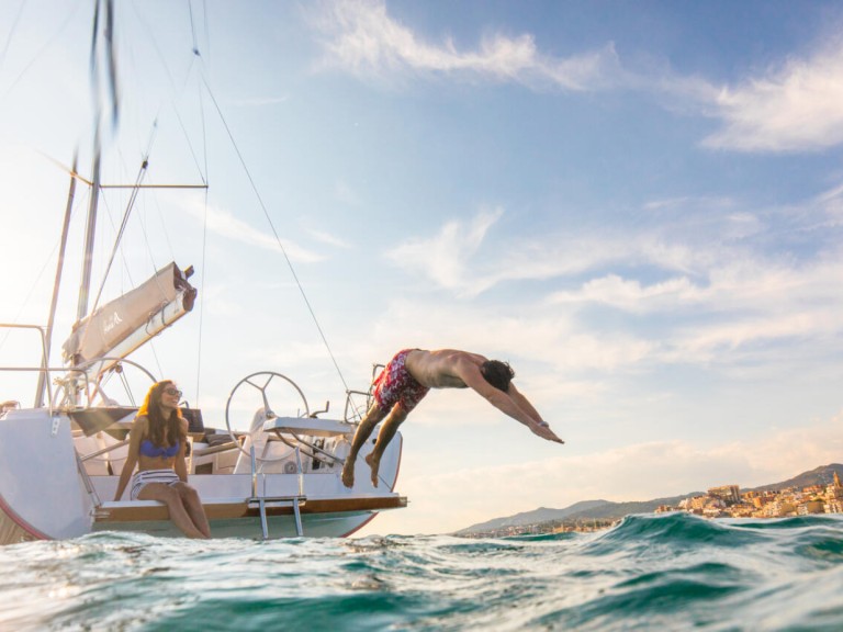 Louer Voilier avec ou sans skipper Hanse à Betina