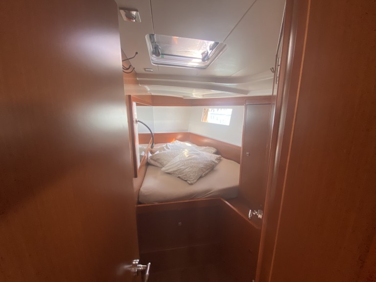 Bénéteau Oceanis 48 a louer à Lefkáda