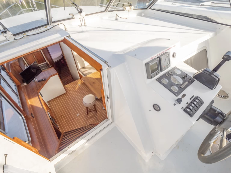 Louer Péniche avec ou sans skipper Pedro à Waren (Müritz)