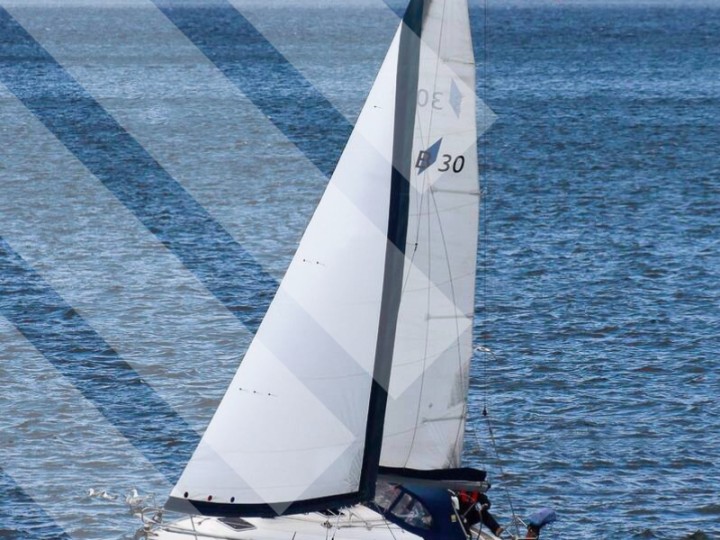 Louez un Bavaria Bavaria 30 Cruiser à La Trinité-sur-Mer