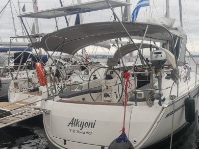 Bareboat Rental Sailboat Bavaria with a boat licence