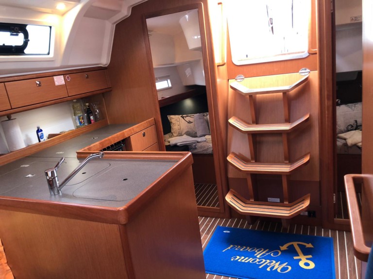 Location bateau Split pas cher Cruiser 37