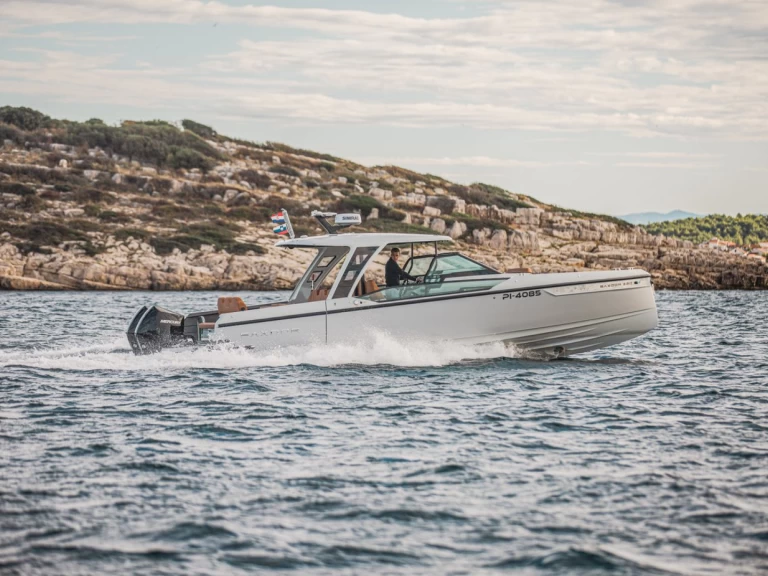 Location bateau Sukošan pas cher Saxdor 320 GTO