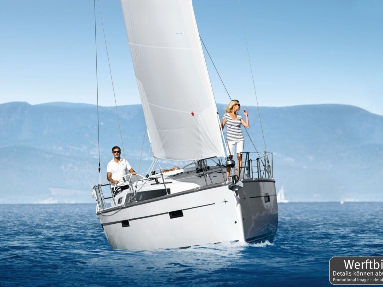 Bavaria Cruiser 37 a louer à Heiligenhafen