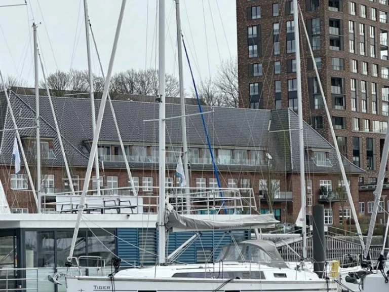 Bavaria Cruiser 37 a louer à Flensburg