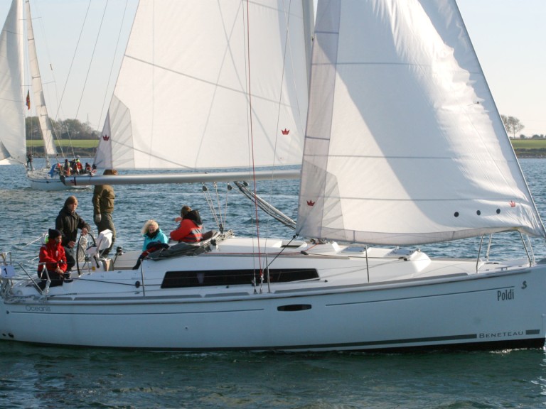 Location bateau Heiligenhafen pas cher Oceanis 31