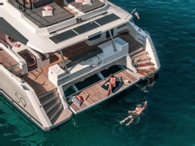 Hire Catamaran with or without skipper Fountaine Pajot Athènes