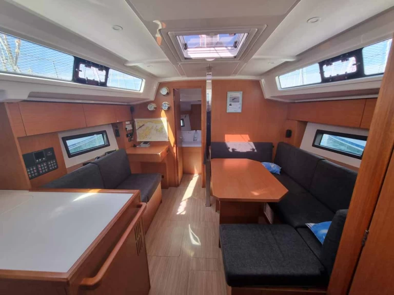 Location Voilier à Punat - Bavaria Bavaria C38