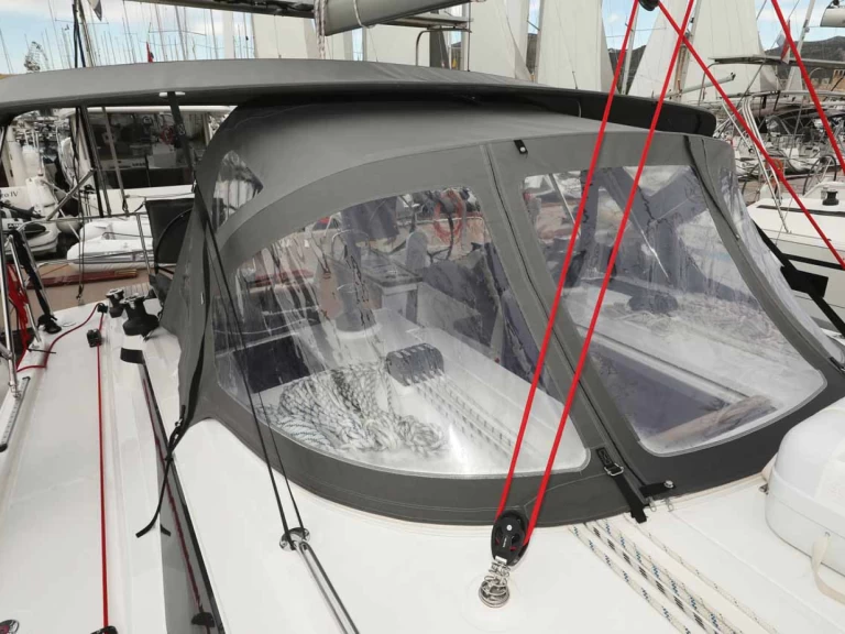 Location bateau Bavaria Bavaria C42 à Trogir sur Samboat