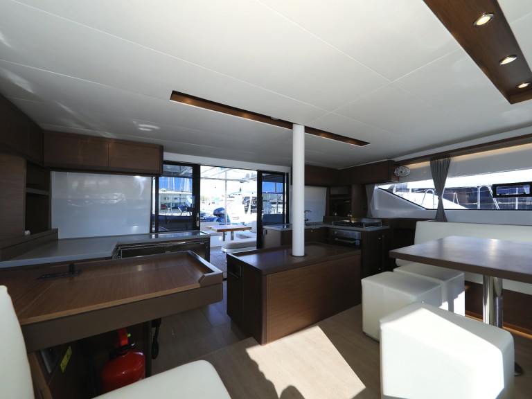 Location bateau Sukošan pas cher Lagoon 50