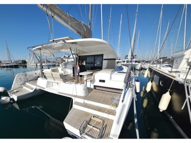 Hire Catamaran with or without skipper Lagoon D-Marin Dalmacija Marina