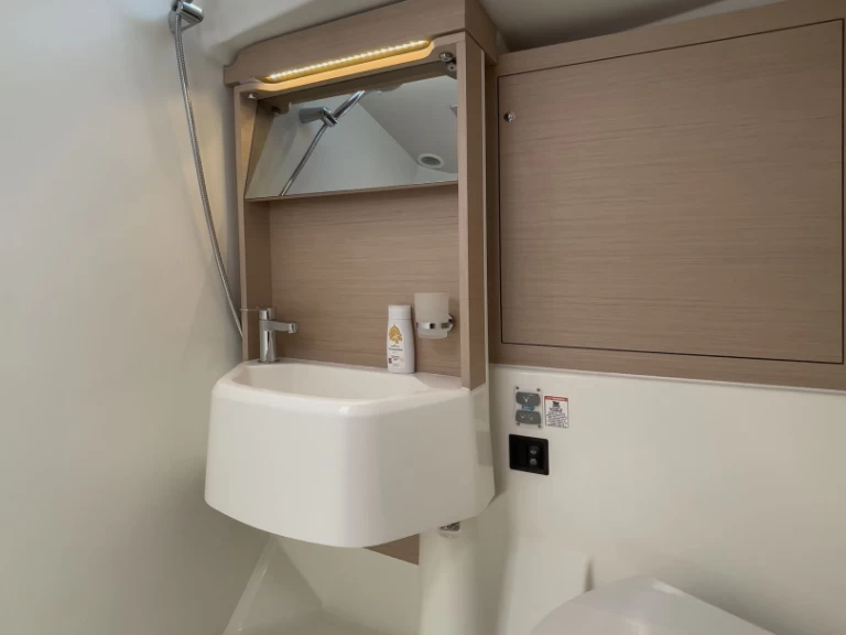 Louer Voilier avec ou sans skipper Bénéteau à Dème de Vólos