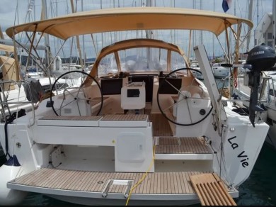 Hire Sailboat Dufour with a boat licence