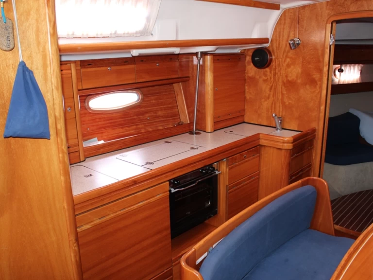 Location bateau Bavaria Bavaria 39 Cruiser à Vrsar sur Samboat