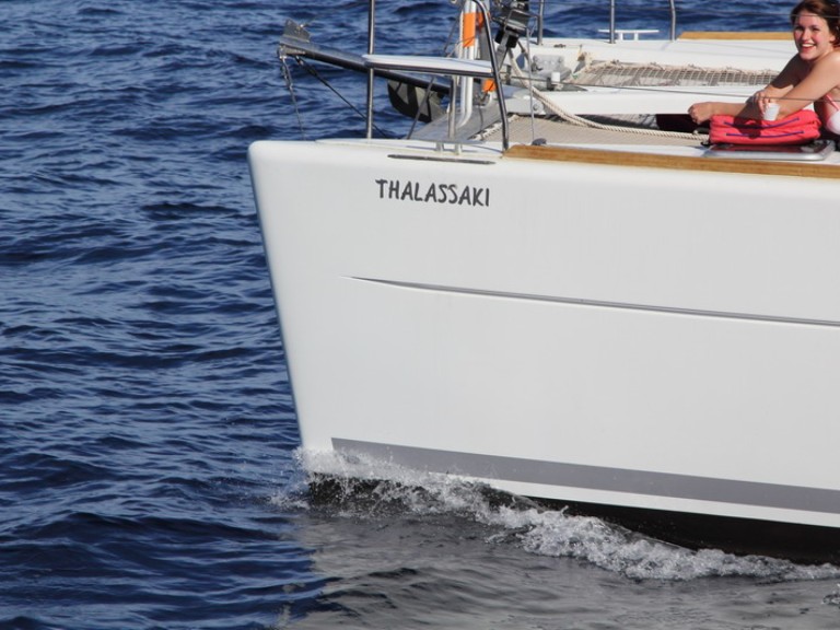 Louer Catamaran avec ou sans skipper Lagoon à Álimos