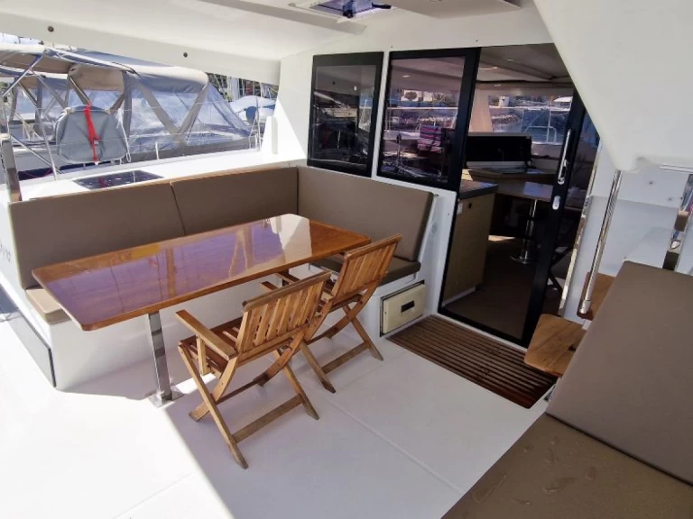 Louer Catamaran avec ou sans skipper Fountaine Pajot à Trogir