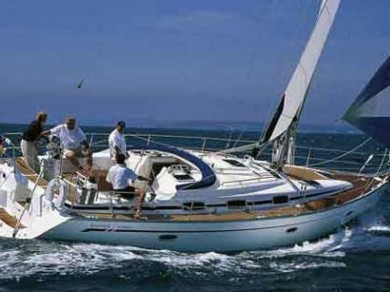 Louez un Bavaria Bavaria 42 Cruiser à Salamína