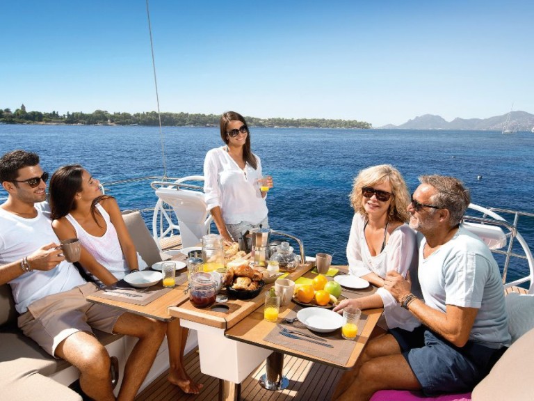 Louez un Bavaria Cruiser 46 à Rhodes (Ville)