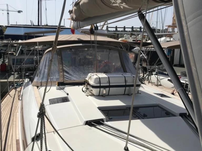 Louer Voilier avec ou sans skipper Jeanneau à Santa Cruz de Tenerife