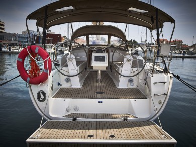 Uthyrning Segelbåt  i Biograd na Moru - Bavaria Cruiser 34