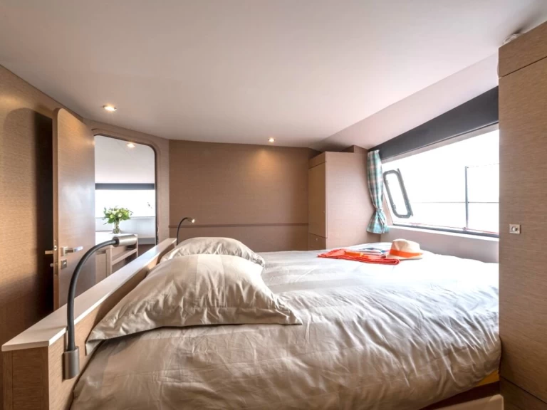 Neel Neel 51 a louer à Le Lamentin