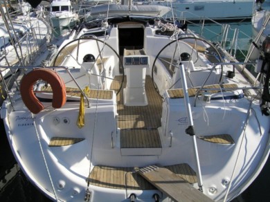 Bavaria Bavaria 50 Cruiser między profesjonalistami a osobami prywatnymi w ACI Marina Trogir