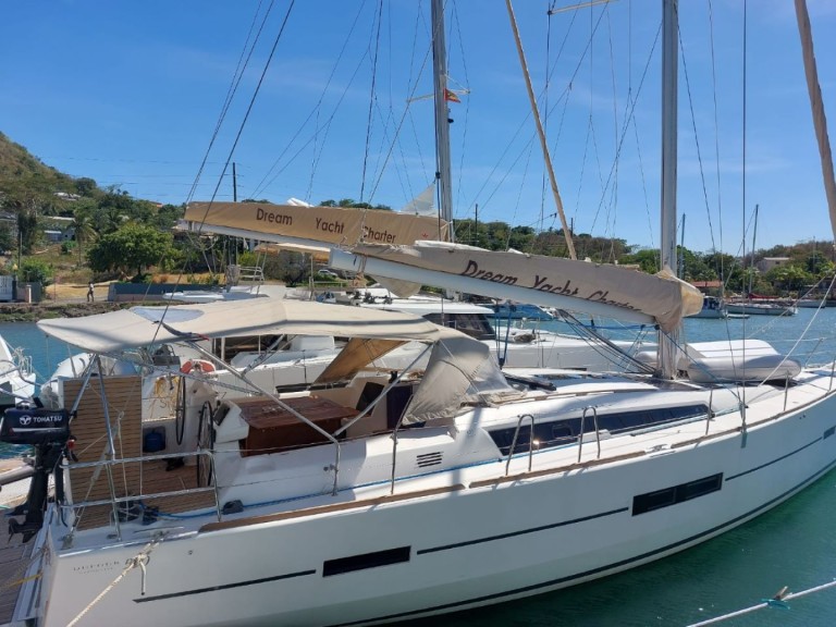 Louer Voilier avec ou sans skipper Dufour à Bas du Fort
