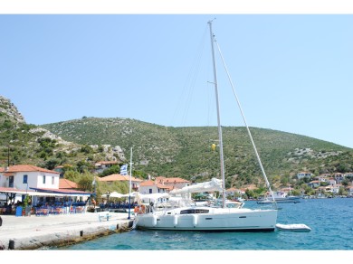 Sailboat rental with or without skipper Bénéteau Volos