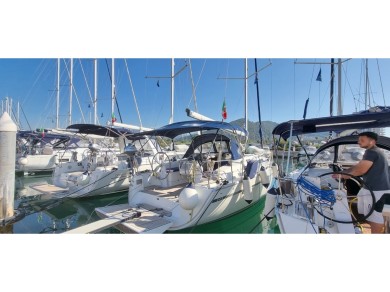 Hire Sailboat with or without skipper Bavaria Marina Cala dei Sardi