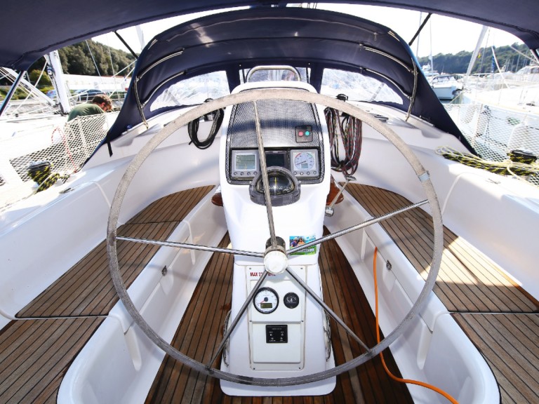 Bavaria Bavaria 39 Cruiser a louer à Pula