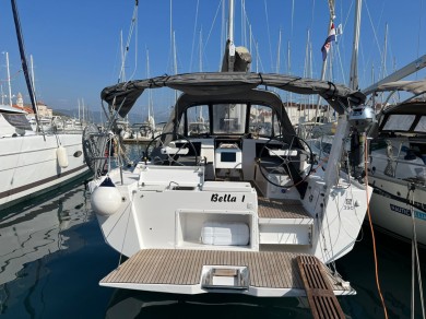 Sailboat to hire Biograd na Moru at the best price