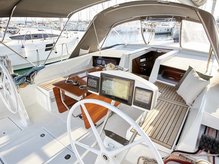 Location bateau Bénéteau Oceanis 46.1 à Kaštela sur Samboat