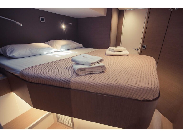 Catamaran à louer à Préveza au meilleur prix