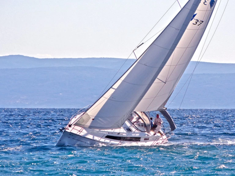Location Voilier à Split - Bavaria Cruiser 37