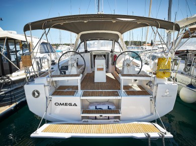 Vermietung Segelboot Bénéteau mit Führerschein