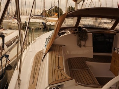 Elan Impression 50 in Gouviá on SamBoat