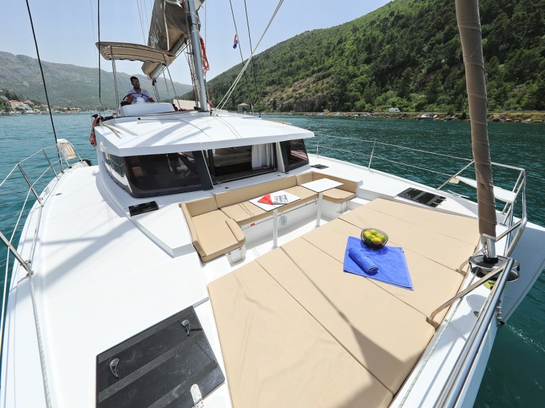 Location bateau Bali Bali 4.1 à Komolac sur Samboat