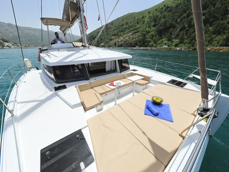 Location bateau Bali Bali 4.1 à Komolac sur Samboat