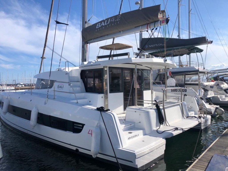 Location bateau Bali Catamarans Bali 4.2 à Golfo Aranci sur Samboat