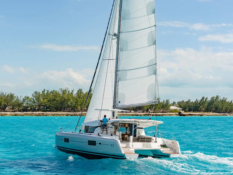 Location Catamaran Lagoon avec permis