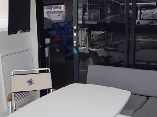 Location bateau Lagoon Lagoon 42 à Salamína sur Samboat