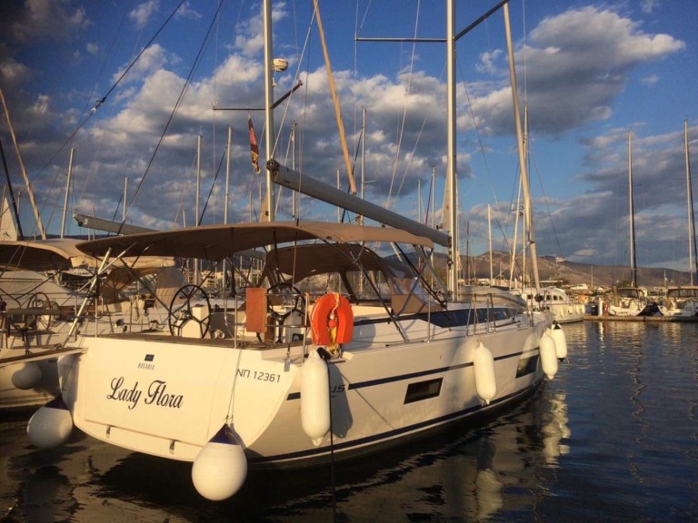 Bavaria Bavaria C45 a louer à Nikiána